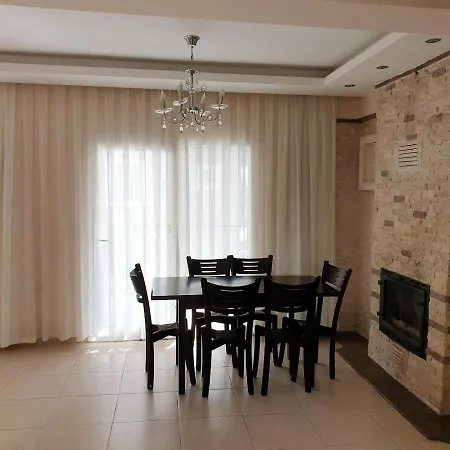 Mir Villa *